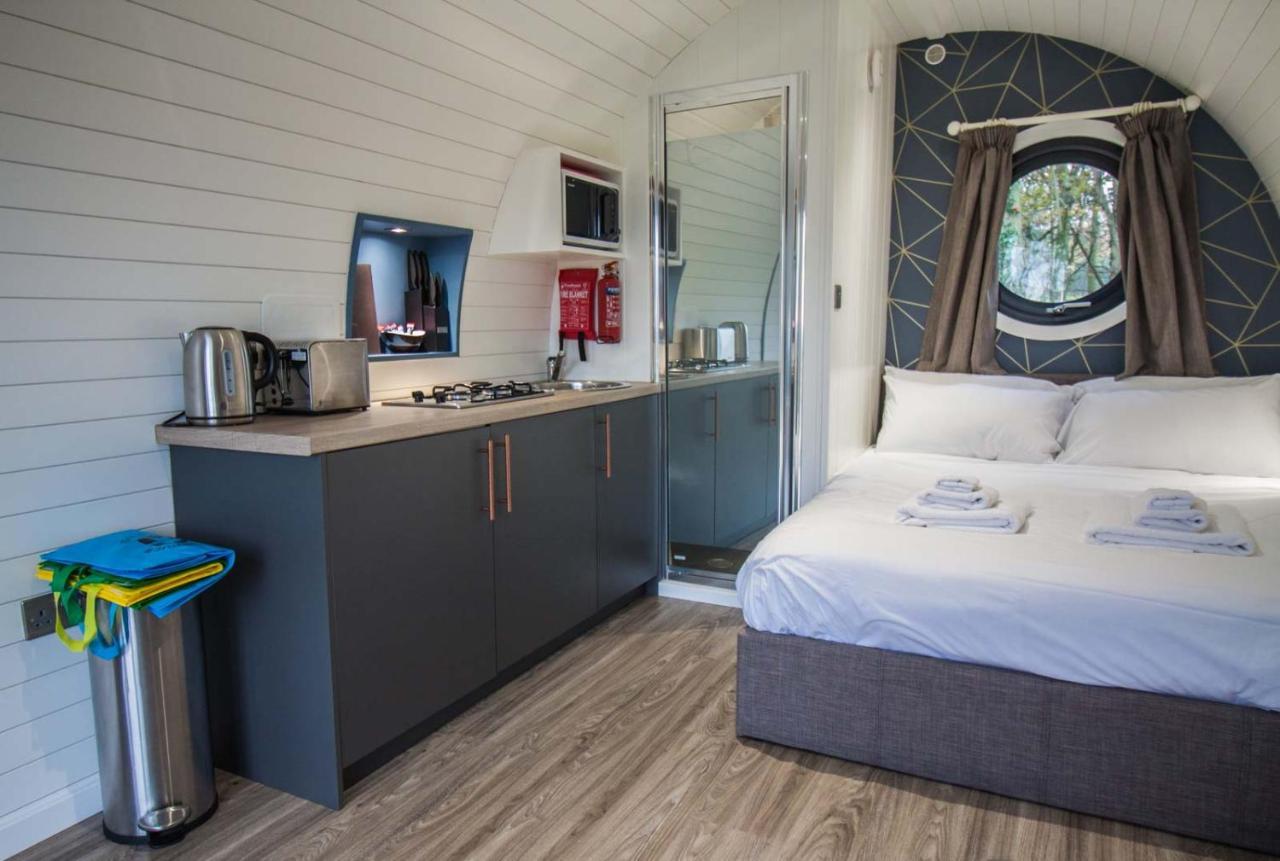 High Oaks Grange - Glamping Hotel Pickering Exterior photo